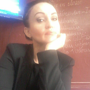 Meet your Posher, Claire